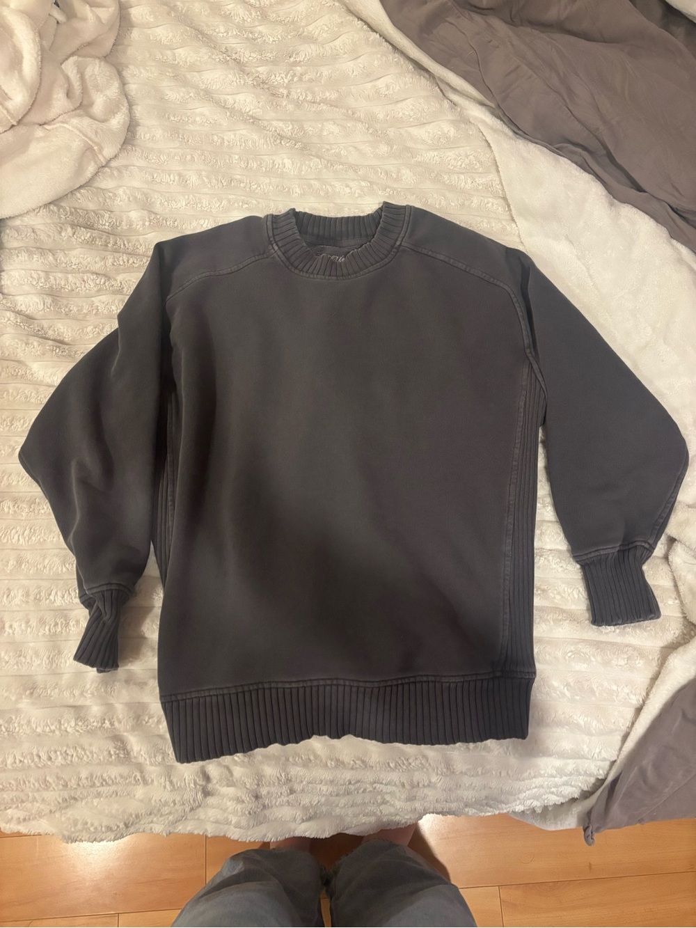 Aerie Women’s Classic Oversized Crewneck Sweater - Charcoal